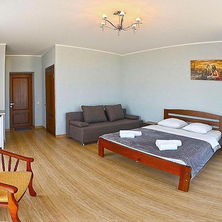 Hotel Golden Beach Затока Экстерьер фото