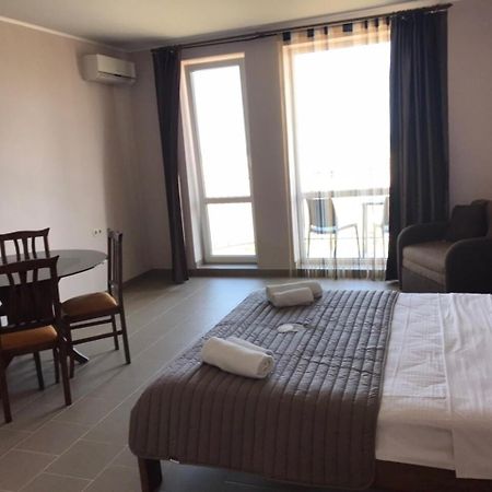 Hotel Golden Beach Затока Экстерьер фото