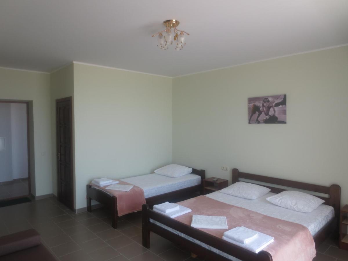 Hotel Golden Beach Затока Экстерьер фото