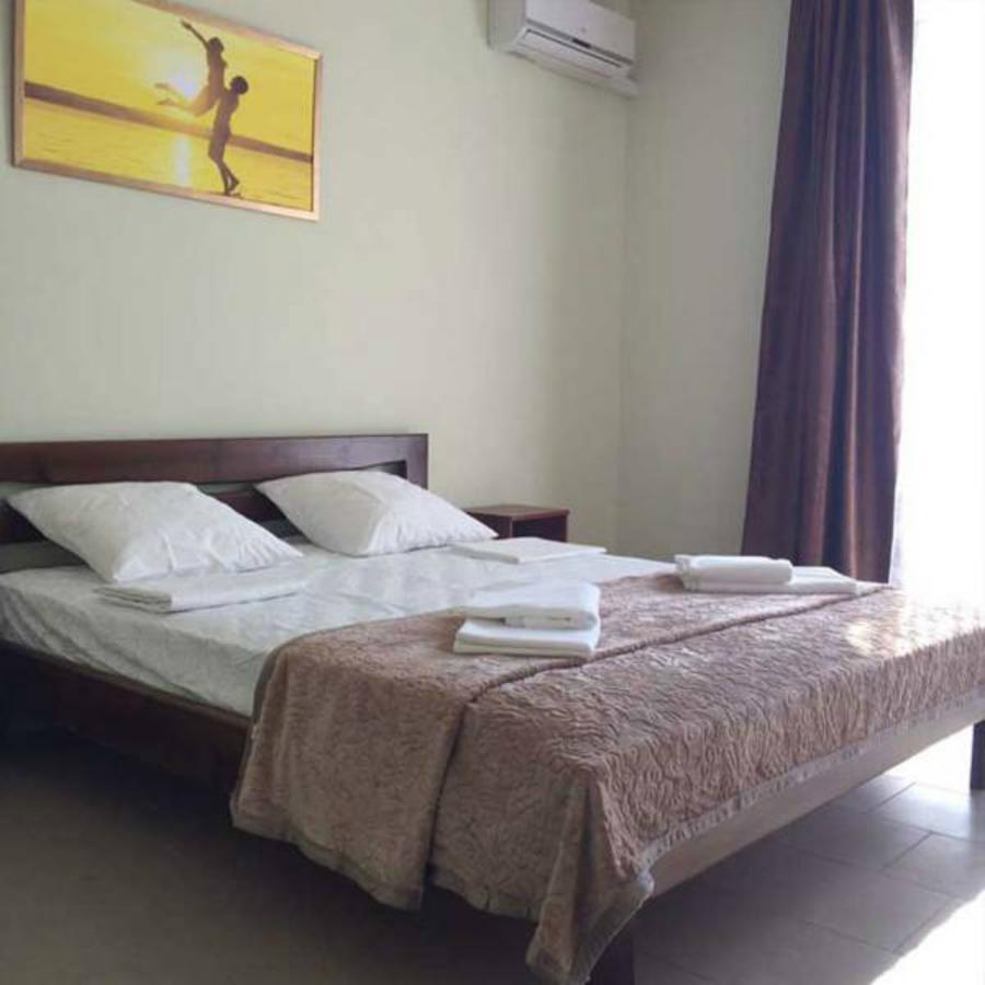 Hotel Golden Beach Затока Экстерьер фото