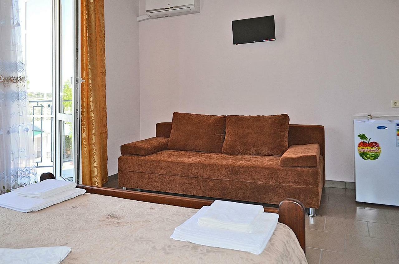 Hotel Golden Beach Затока Экстерьер фото