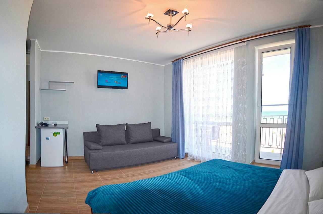 Hotel Golden Beach Затока Экстерьер фото