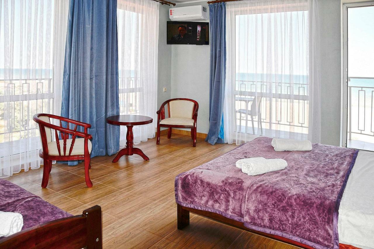 Hotel Golden Beach Затока Экстерьер фото