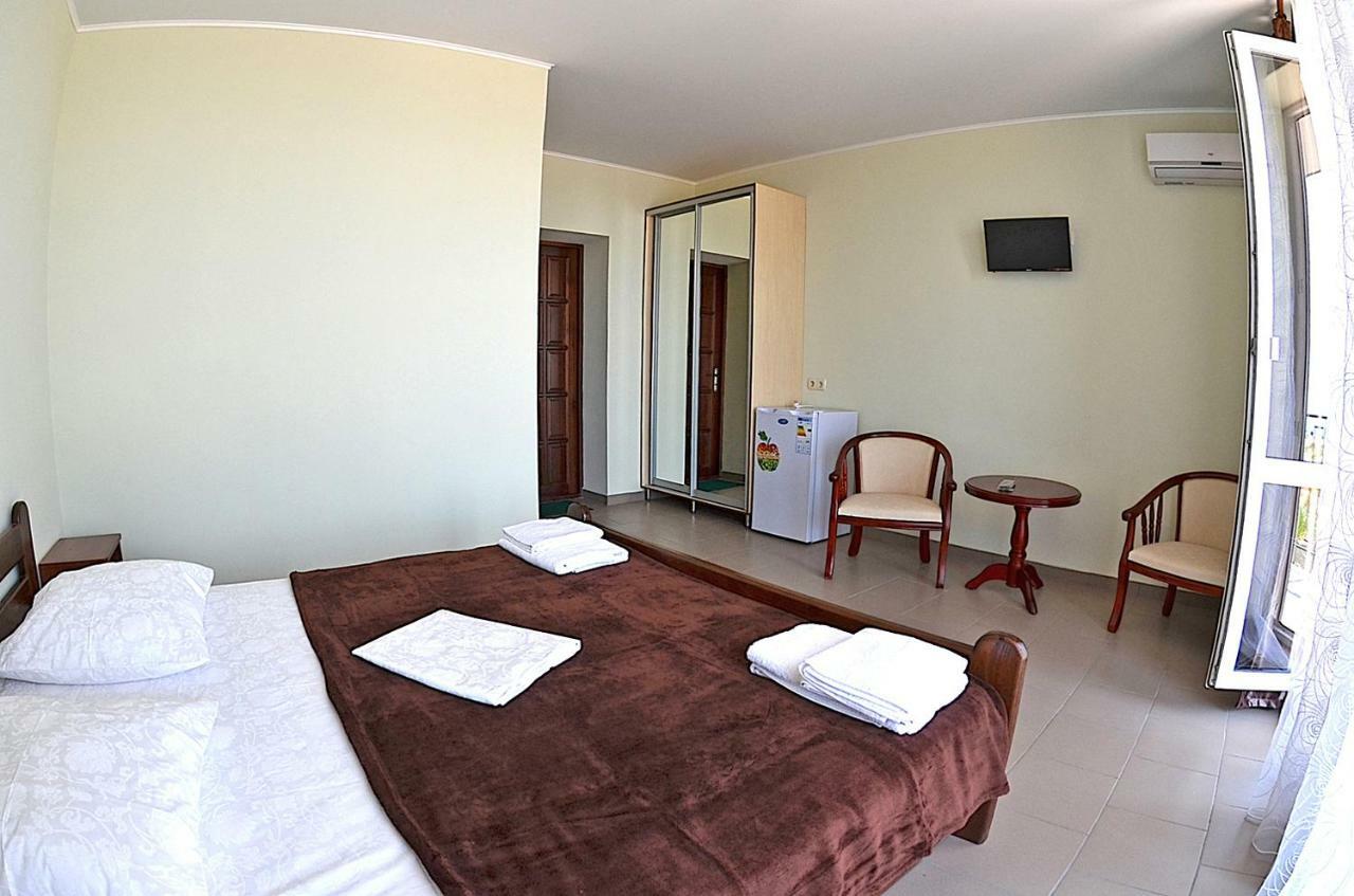 Hotel Golden Beach Затока Экстерьер фото